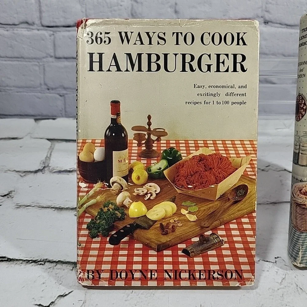 Vintage Cookbooks Lot Of 3 HBs 365‎ Ways To Cook Hamburger Working Wives Blender